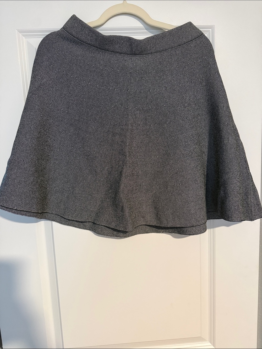 Isaac Mizrahi Dark Gray Circle Skirt